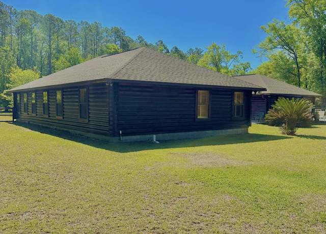 Property at 243 Turkey Run Rd, Crawfordville, FL 32327, 4 beds, 3.5 baths