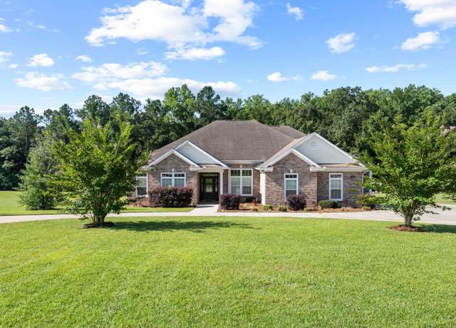 Property at 230 Turkey Run Ln, Havana, FL 32333, 5 beds, 3.5 baths