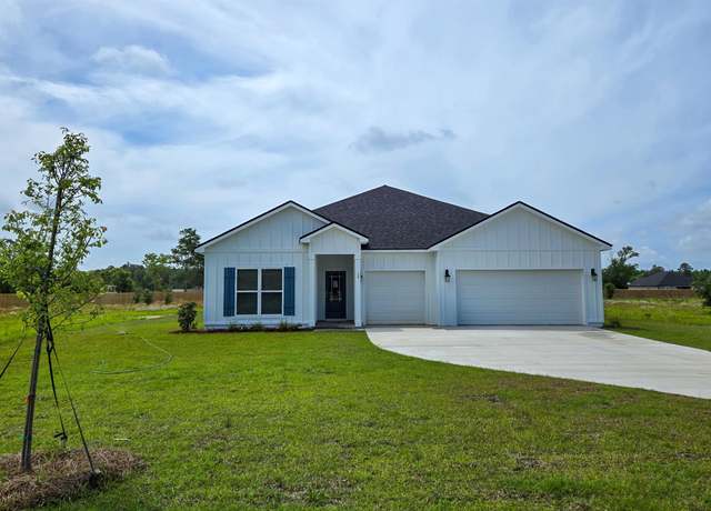 Property at 79 Golden Loop, Crawfordville, FL 32327, 4 beds, 3.5 baths