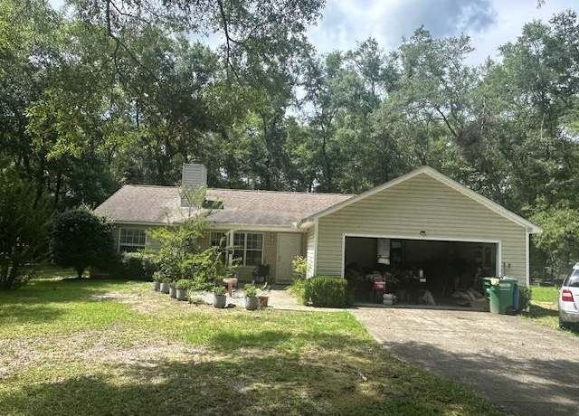 Property at 90 Mulberry Cir, Crawfordville, FL 32327, 3 beds, 2 baths