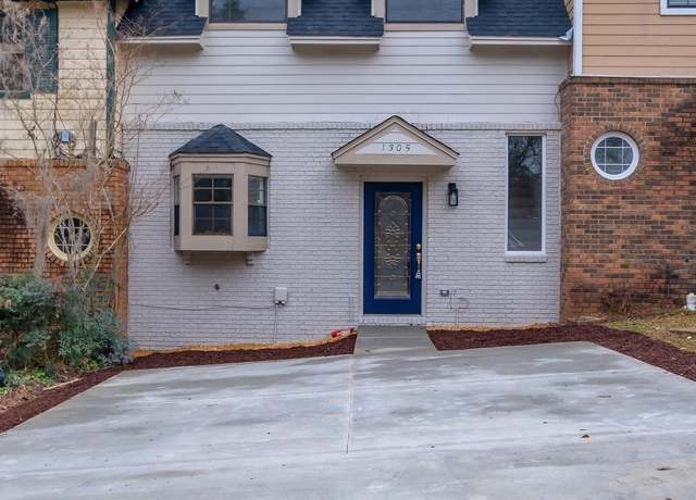 Property at 1305 Cross Creek Cir, Tallahassee, FL 32301, 2 beds, 1.5 baths