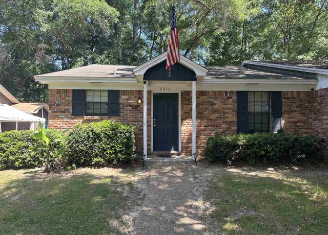 Property at 2010 Canewood Ct, Tallahassee, FL 32303, 2 beds, 1.5 baths