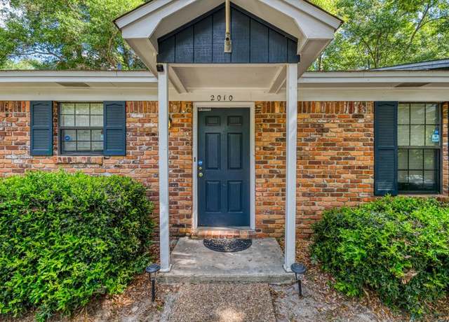 Property at 2010 Canewood Ct, Tallahassee, FL 32303, 2 beds, 1.5 baths
