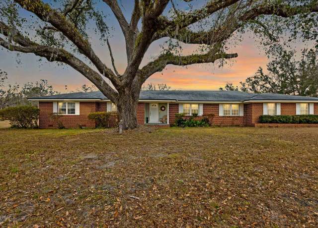Property at 3188 San Pedro Rd, Perry, FL, 4 beds, 2.5 baths