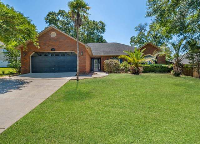 Property at 5553 Easton Glen Dr, Tallahassee, FL 32317, 4 beds, 2 baths