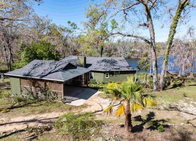 Property at 519 NW Kingsley Ln, Jennings, FL 32053, 2 beds, 2 baths