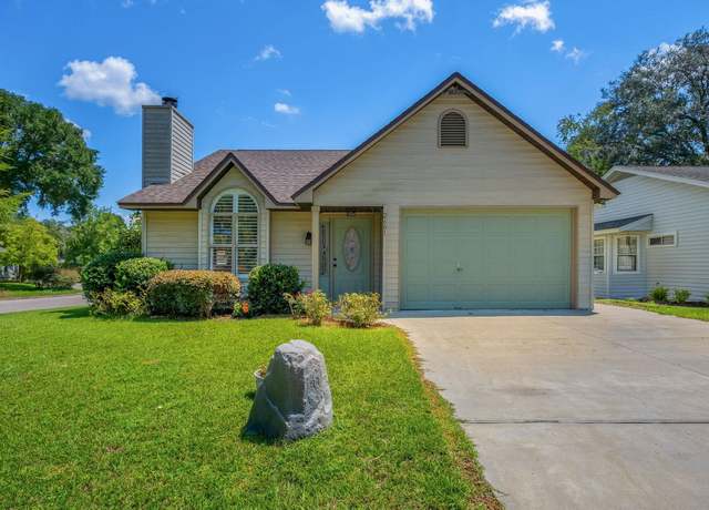 Property at 2601 Nantucket Ln, Tallahassee, FL 32309, 2 beds, 2 baths