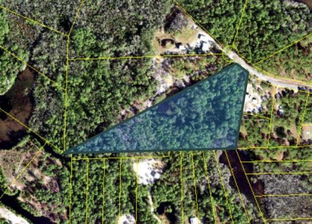 Property at 315 Baywood Dr, Carrabelle, FL 32322