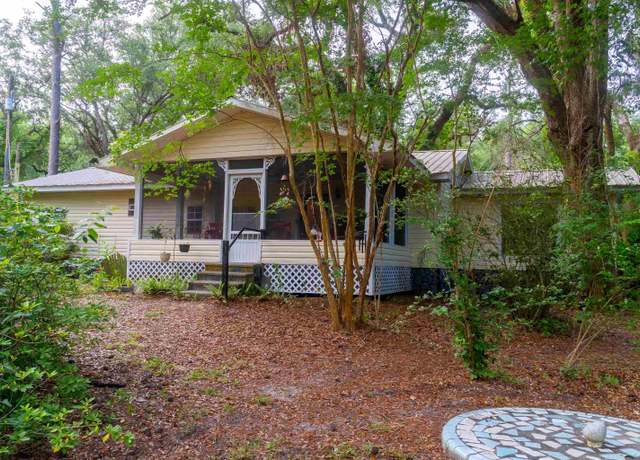 Property at 3751 NE Persimmon Dr, Pinetta (madison County), FL 32350, 4 beds, 2 baths