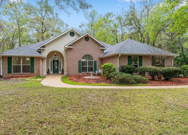 Property at 2211 Ten Oaks Dr, Tallahassee, FL 32312, 3 beds, 2 baths