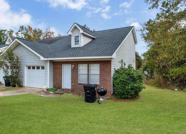 Property at 1925 Nena Hills Dr, Tallahassee, FL 32304, 3 beds, 3 baths