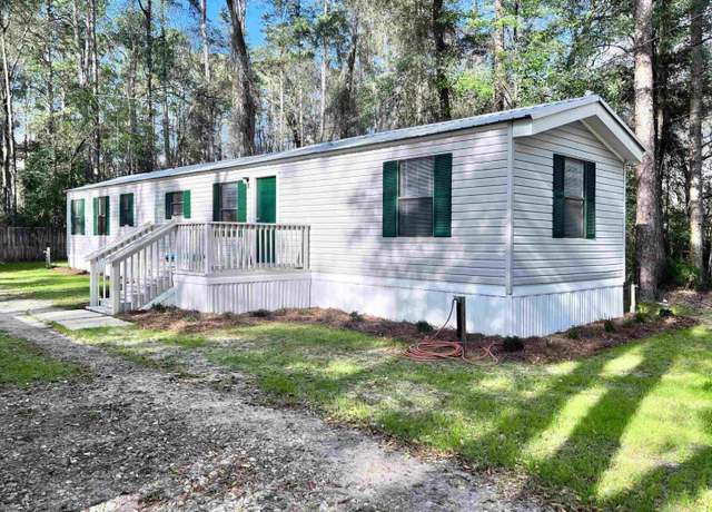 Property at 54 Solomon Dr, Crawfordville, FL 32327, 2 beds, 2 baths