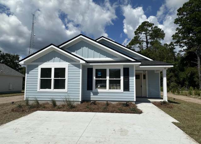 Property at 110 Orange Ave, Sopchoppy, FL 32358, 4 beds, 2 baths