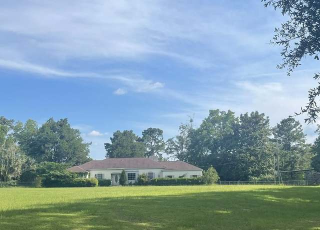 Property at 3439 Fla-ga Hwy, Havana, FL 32333, 4 beds, 3 baths