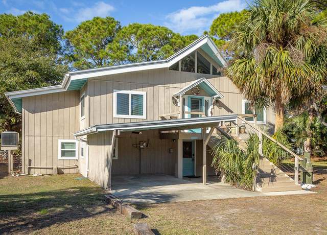 Property at 22 Mardi Gras Way, Alligator Point, FL 32346, 3 beds, 2.5 baths