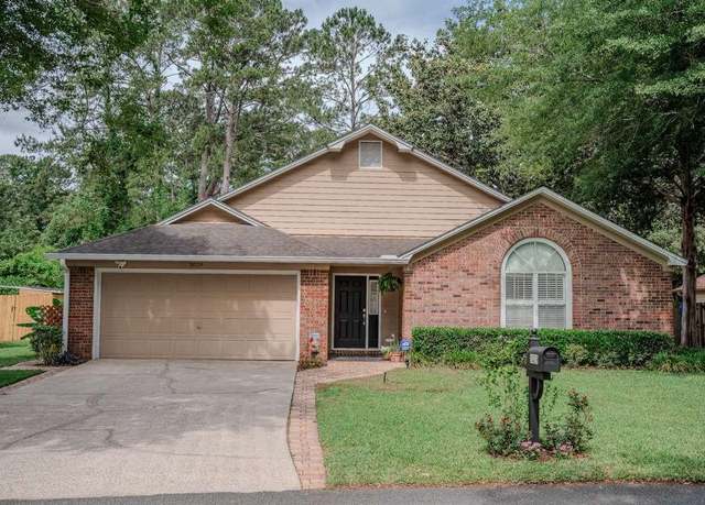 Property at 3029 Harpers Ferry Dr, Tallahassee, FL 32308, 3 beds, 2 baths