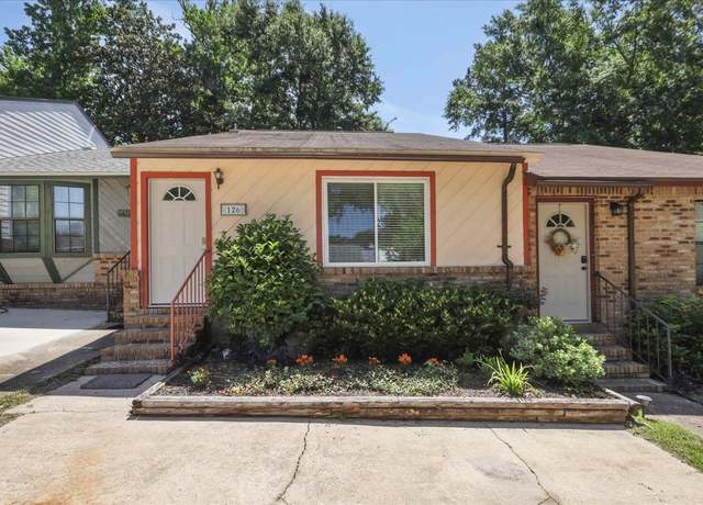 Property at 126 Boardwalk Ln, Tallahassee, FL 32301, 2 beds, 1.5 baths