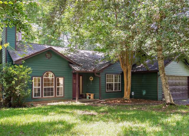 Property at 8264 Chickasaw Trl, Tallahassee, FL 32312, 3 beds, 2 baths