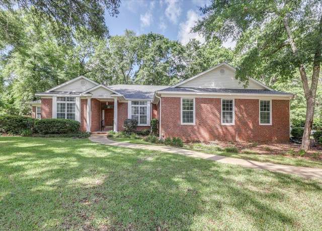 Property at 4053 Mclaughlin Dr, Tallahassee, FL 32309, 3 beds, 3.5 baths