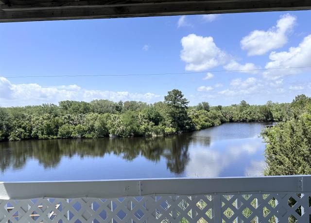 Property at 36-2 Sea Breeze Dr #2, Crawfordville, FL 32327, 1 bed, 1 bath