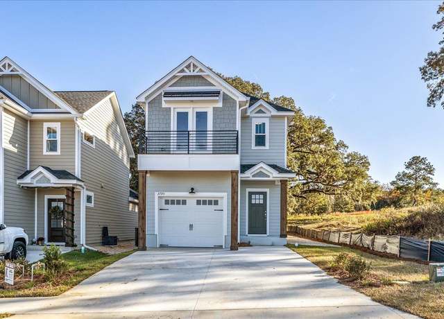 Property at 3795 Day Garden Dr, Tallahassee, FL 32308, 3 beds, 2.5 baths