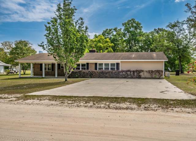 Property at 103 Center St, Panacea, FL 32327, 3 beds, 2 baths