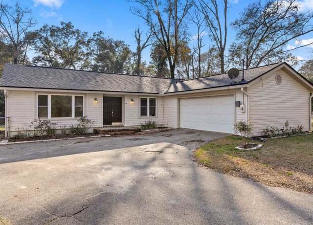 Property at 1909 Ermine Ct, Tallahassee, FL 32308, 3 beds, 2 baths