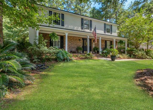 Property at 1681 Copperfield Cir, Tallahassee, FL 32312, 4 beds, 2.5 baths