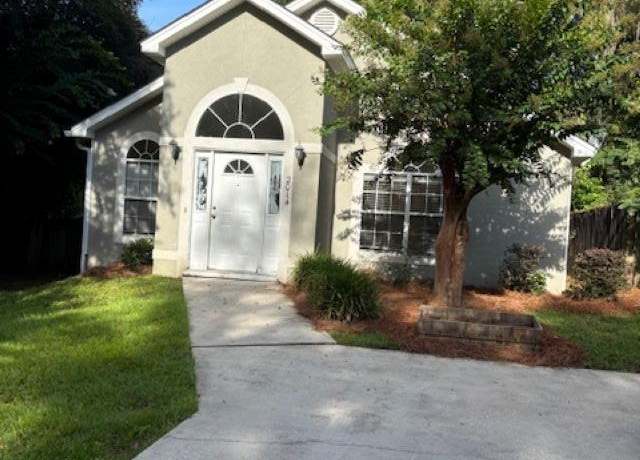 Property at 2014 Valkyrie Ct, Tallahassee, FL 32308, 3 beds, 2 baths