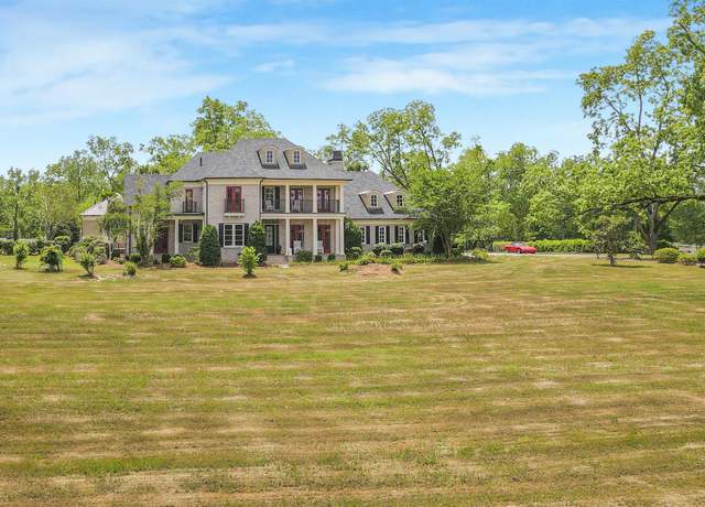 Property at 221 Kiley Dr, Monticello, FL 32344, 5 beds, 4.5 baths