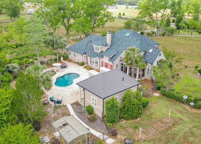Property at 221 Kiley Dr, Monticello, FL 32344, 5 beds, 4.5 baths
