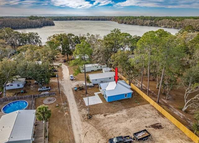 Property at 92 Wild Turkey Cir, Crawfordville, FL 32327, 3 beds, 2 baths