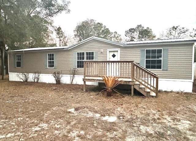 Property at 21406 Perry Green Ln, Tallahassee, FL 32310, 3 beds, 2 baths