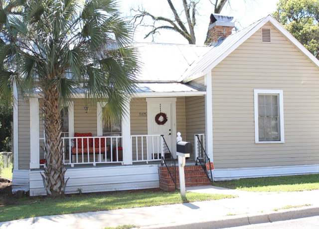 Property at 845 W Brevard St, Tallahassee, FL 32304, 2 beds, 1 bath