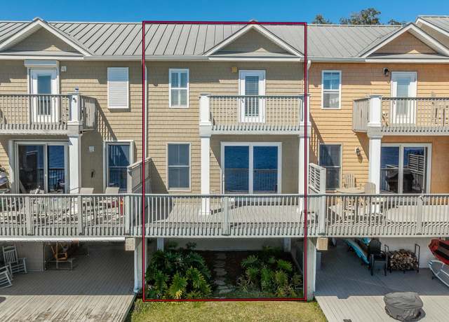 Property at 9 E Mashes Sands Rd, Ochlockonee Bay, FL 32346, 3 beds, 2.5 baths