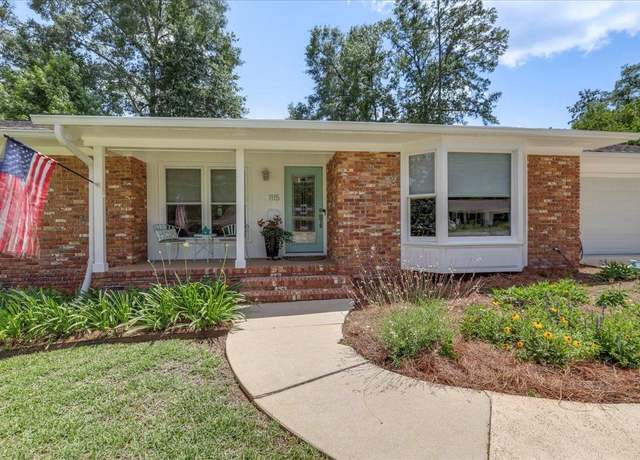 Property at 1115 Sandhurst Dr, Tallahassee, FL, 3 beds, 2 baths