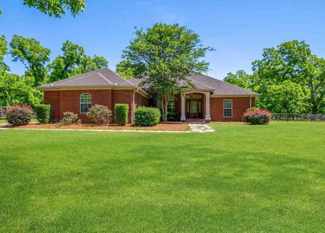 Property at 44 Ojibwa South Rd, Monticello, FL, 4 beds, 3.5 baths
