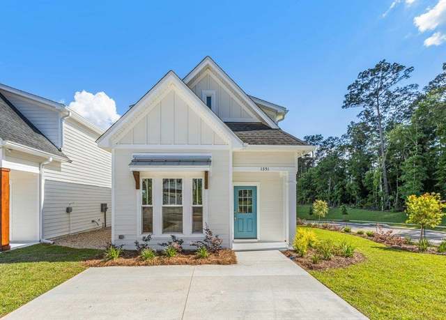 Property at 1351 Landon Hills Dr, Tallahassee, FL 32312, 3 beds, 2.5 baths