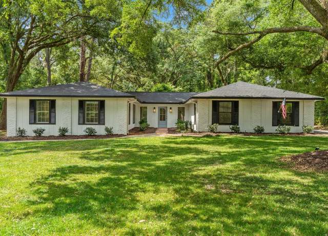 Property at 3333 Meadow Hill Rd, Tallahassee, FL 32308, 4 beds, 3.5 baths