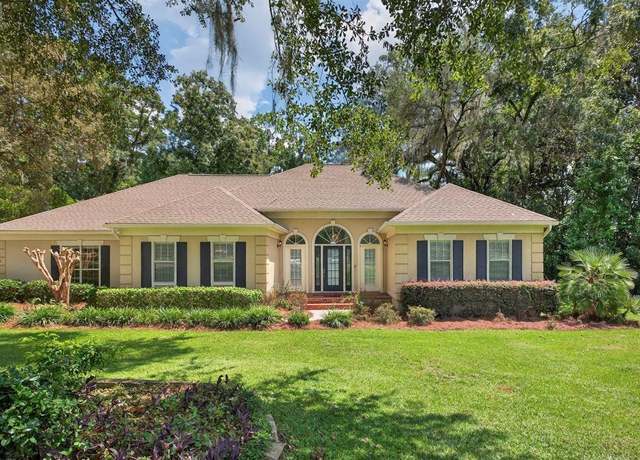Property at 315 Milestone Dr, Tallahassee, FL 32312, 4 beds, 2 baths