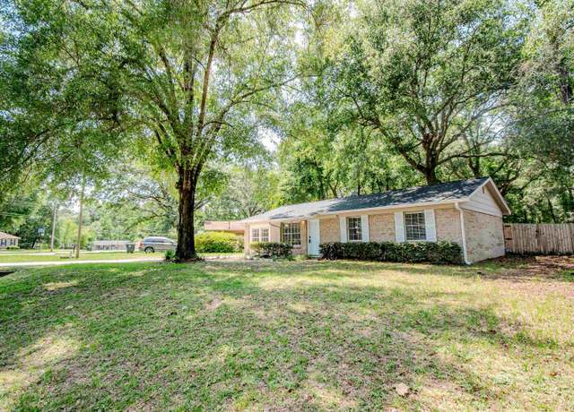 Property at 4514 Hickory Forest Cir, Tallahassee, FL 32303, 3 beds, 2 baths