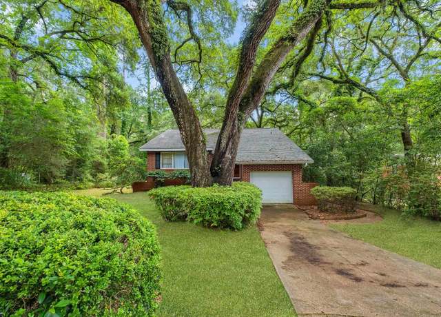 Property at 2003 Holly St, Tallahassee, FL 32303, 3 beds, 2.5 baths