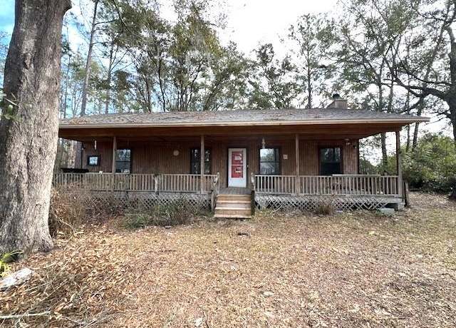 Property at 111 Shar Mel Re Ln, Crawfordville, FL 32327, 3 beds, 2 baths