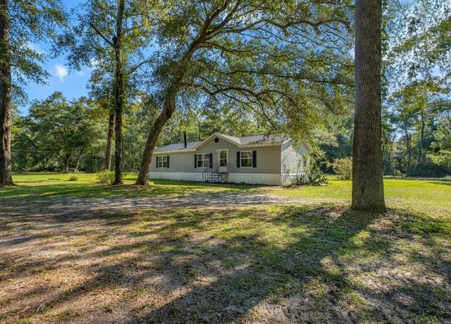 Property at 151 Limestone Ln, Crawfordville, FL 32327, 3 beds, 2 baths