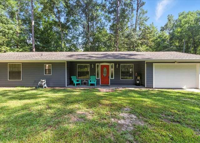 Property at 525 Tharpe Cir, Quincy, FL 32351, 3 beds, 2 baths