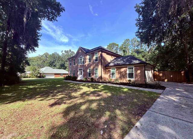 Property at 323 Milestone Dr, Tallahassee, FL 32312, 4 beds, 2.5 baths