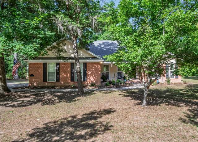 Property at 1991 Buckfield Dr, Tallahassee, FL 32317, 4 beds, 3 baths