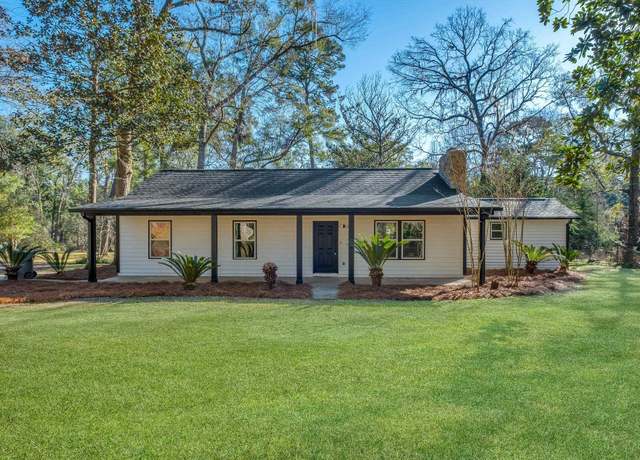 Property at 313 W Horseshoe Rd, Tallahassee, FL 32317, 3 beds, 2 baths