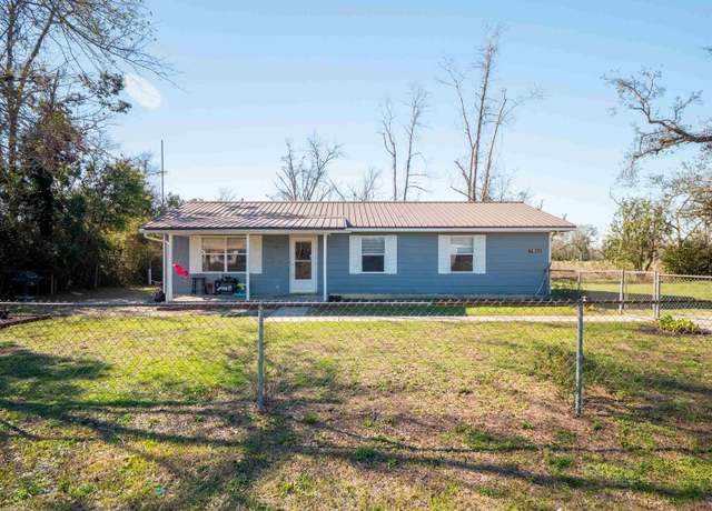Property at 7022 SE Farm Rd, Lee, FL 32059, 3 beds, 1 bath