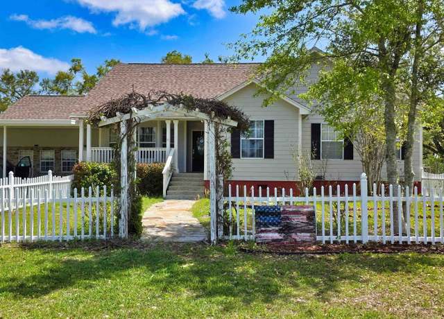 Property at 9319 S Cr 53, Madison, FL 32340, 3 beds, 2.5 baths